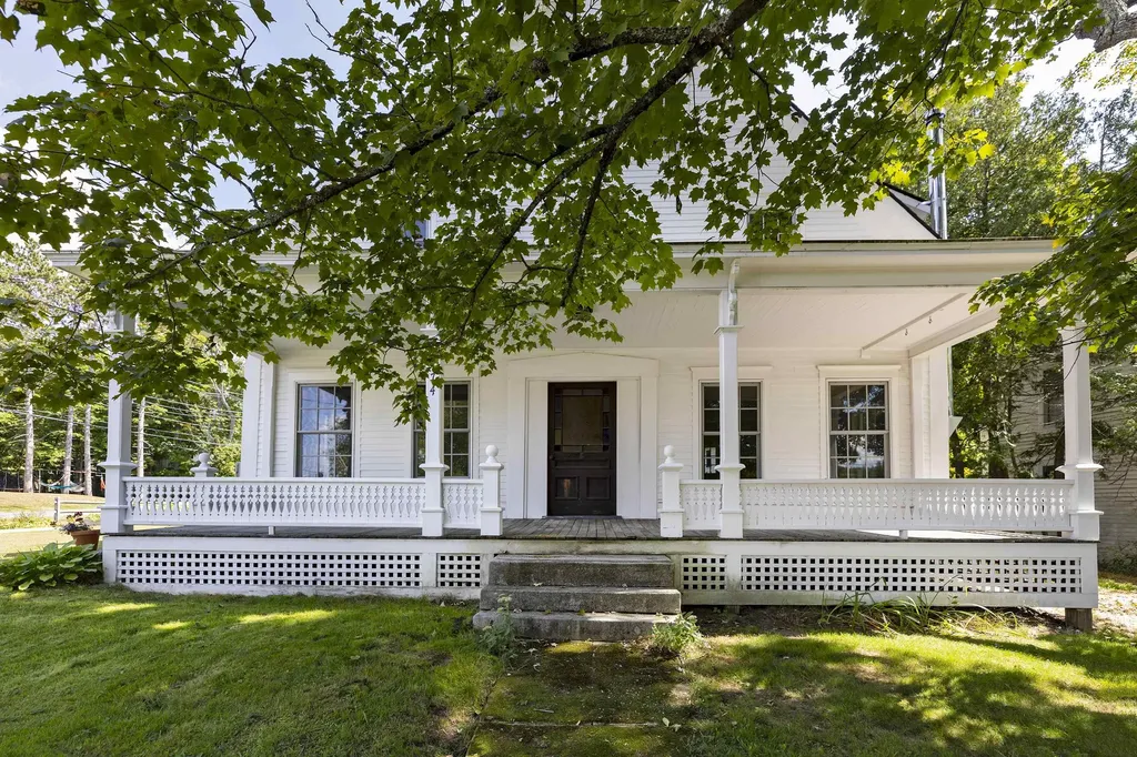 2174 State Route 114 Bradford NH 03221