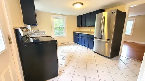 408 Ocean Road Portsmouth NH 03801