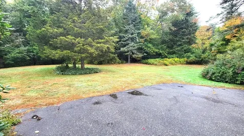 408 Ocean Road Portsmouth NH 03801