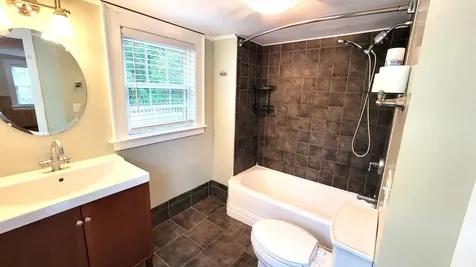 408 Ocean Road Portsmouth NH 03801