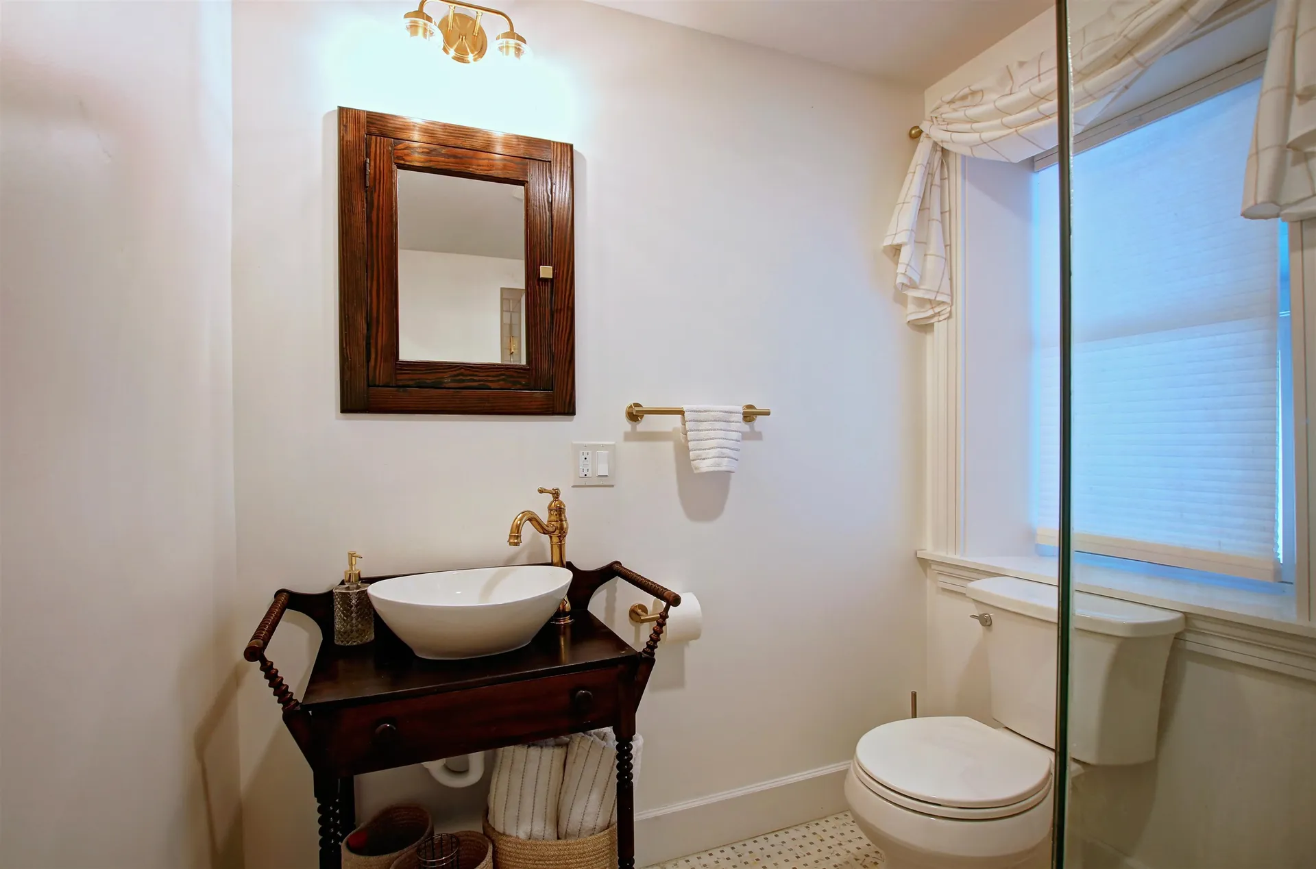 1100 Pucker Street Stowe VT 05672