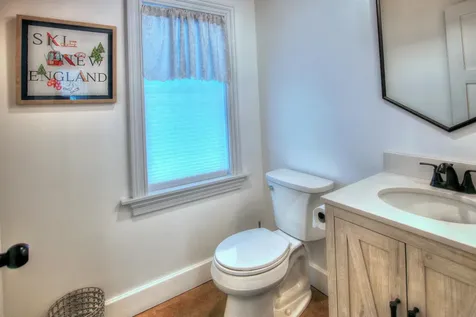 1100 Pucker Street Stowe VT 05672