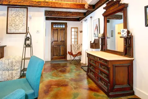 1100 Pucker Street Stowe VT 05672