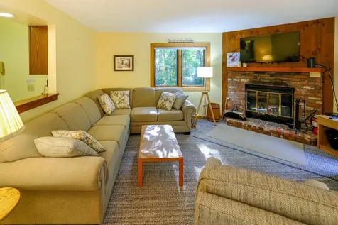 19 Kettlebrook Road Ludlow VT 05149