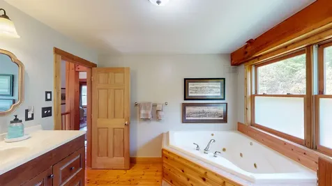 98 Lafayette Road Starksboro VT 05443