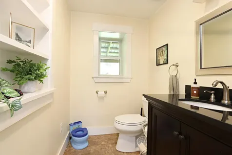 1695 Breezy Hill Road St. Johnsbury VT 05819