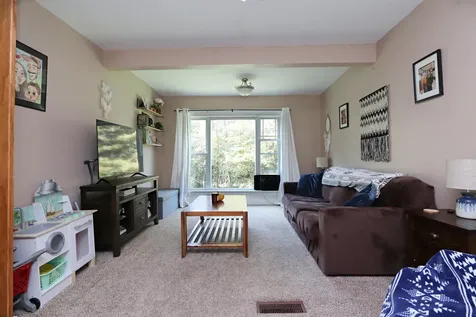 1695 Breezy Hill Road St. Johnsbury VT 05819