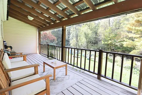 1695 Breezy Hill Road St. Johnsbury VT 05819