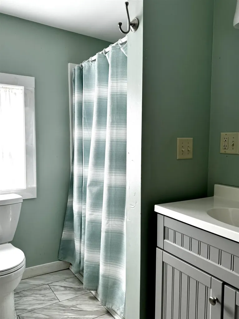 132 North Road Jefferson NH 03583