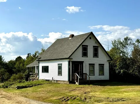 132 North Road Jefferson NH 03583