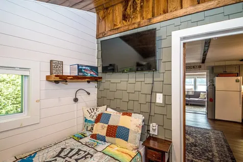 46 Private 9 Road Maidstone VT 05905