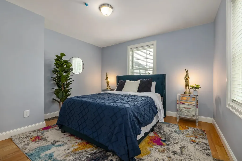 5 Pleasant Street Kittery ME 03904