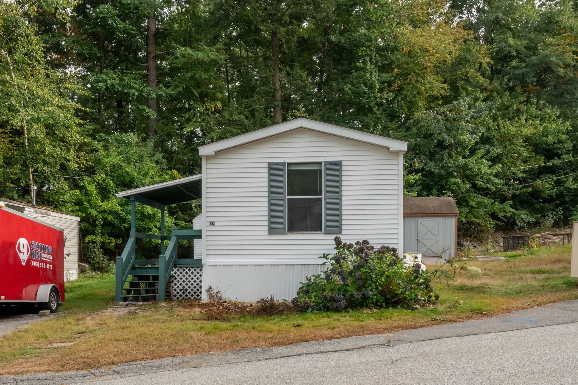 10 Emerald Drive Merrimack NH 03054