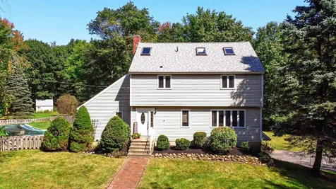 10 Shannon Road Salem NH 03079