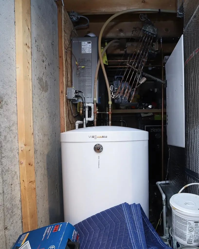 62 N Ashland Road Ashland NH 03217