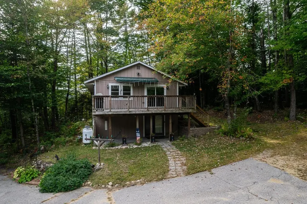 62 N Ashland Road Ashland NH 03217