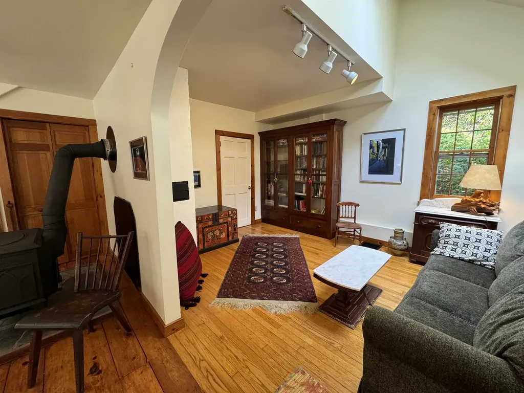 365 Dogpatch Lane Dorset VT 05251