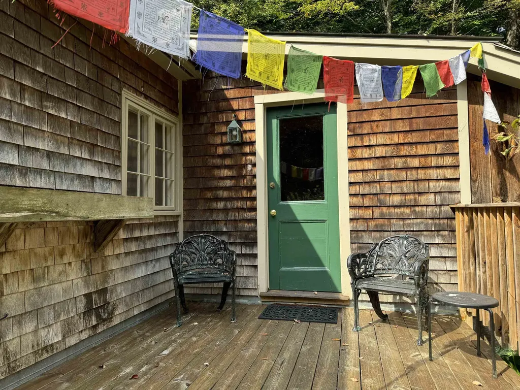 365 Dogpatch Lane Dorset VT 05251