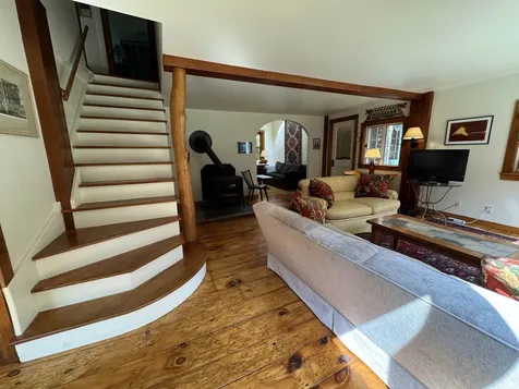 365 Dogpatch Lane Dorset VT 05251