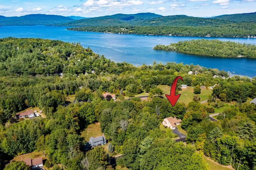 325 Upper Birch Drive Bristol NH 03222
