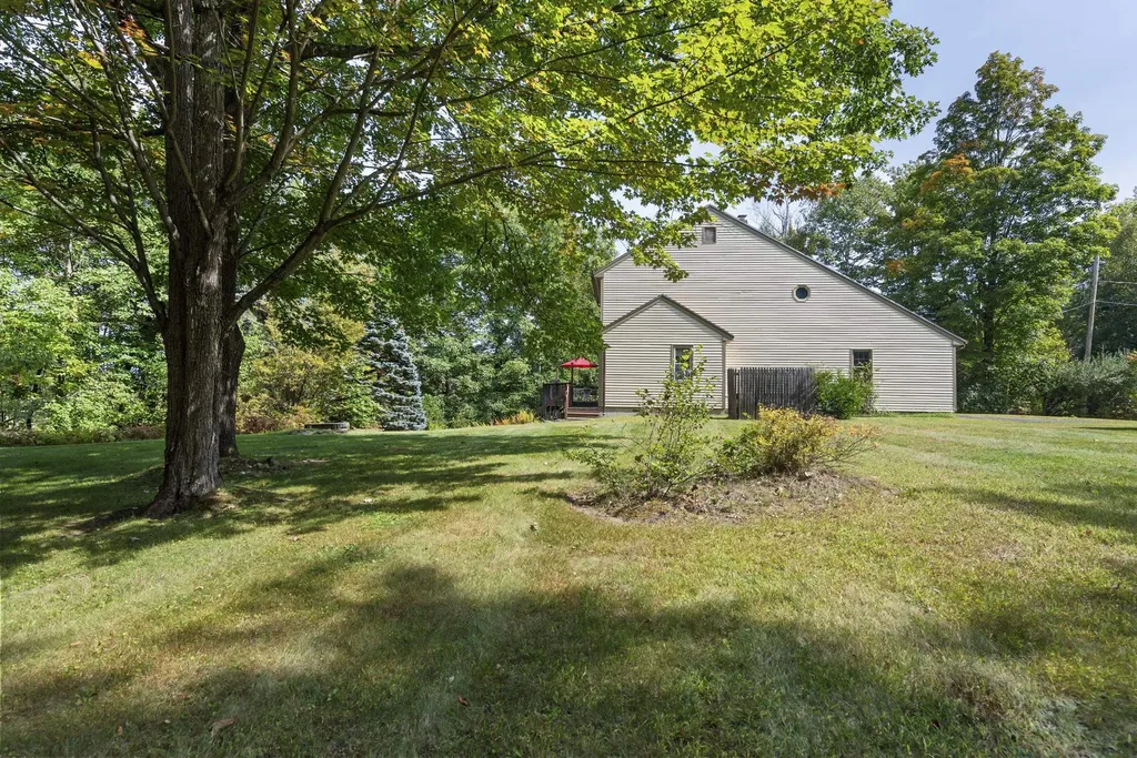325 Upper Birch Drive Bristol NH 03222
