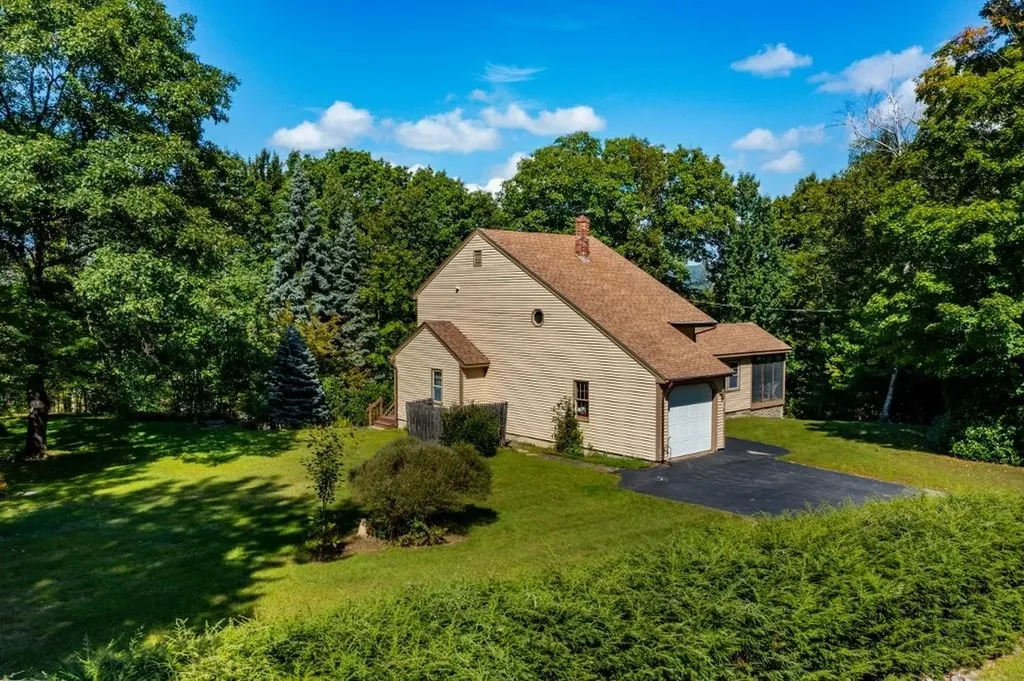 325 Upper Birch Drive Bristol NH 03222
