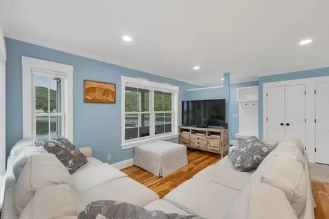 122 Old Clubhouse Lane Bridgewater NH 03222