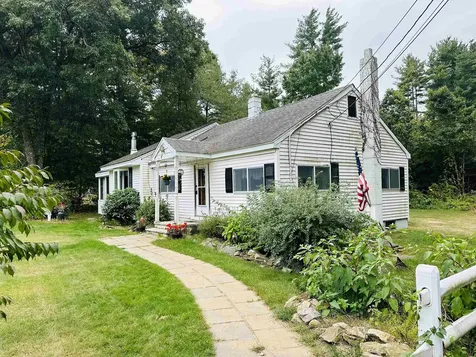 137 Hobbs Road Pelham NH 03076
