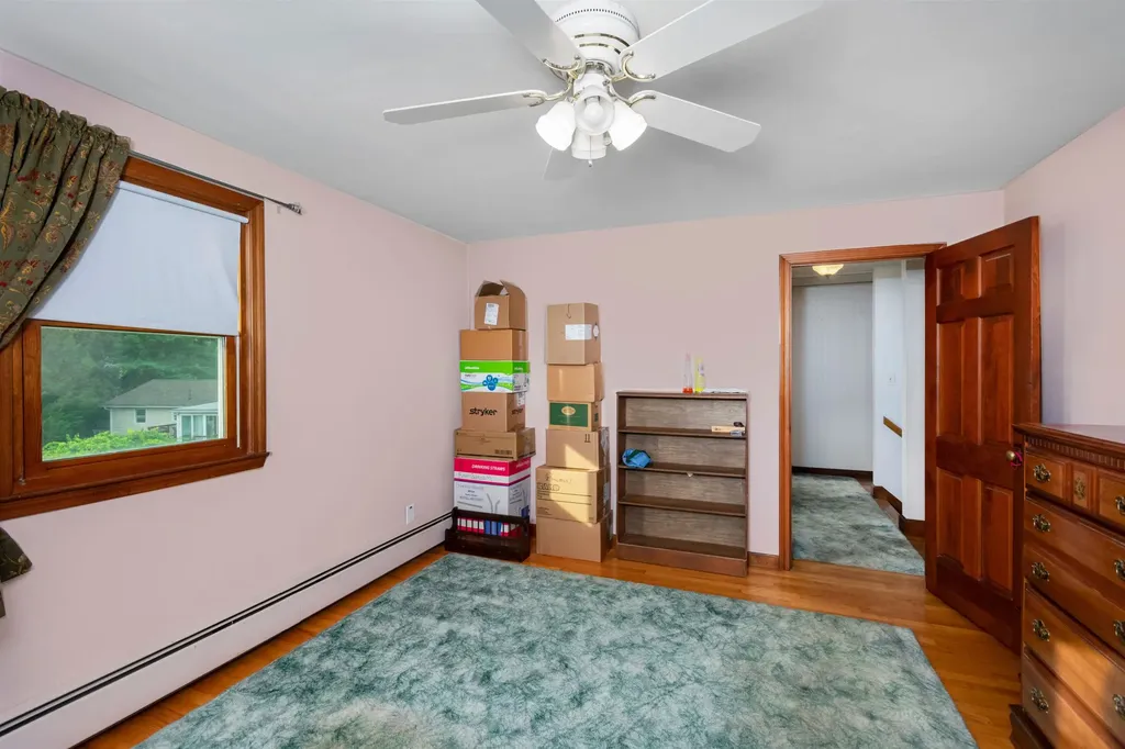 35 Winnhaven Drive Hudson NH 03051