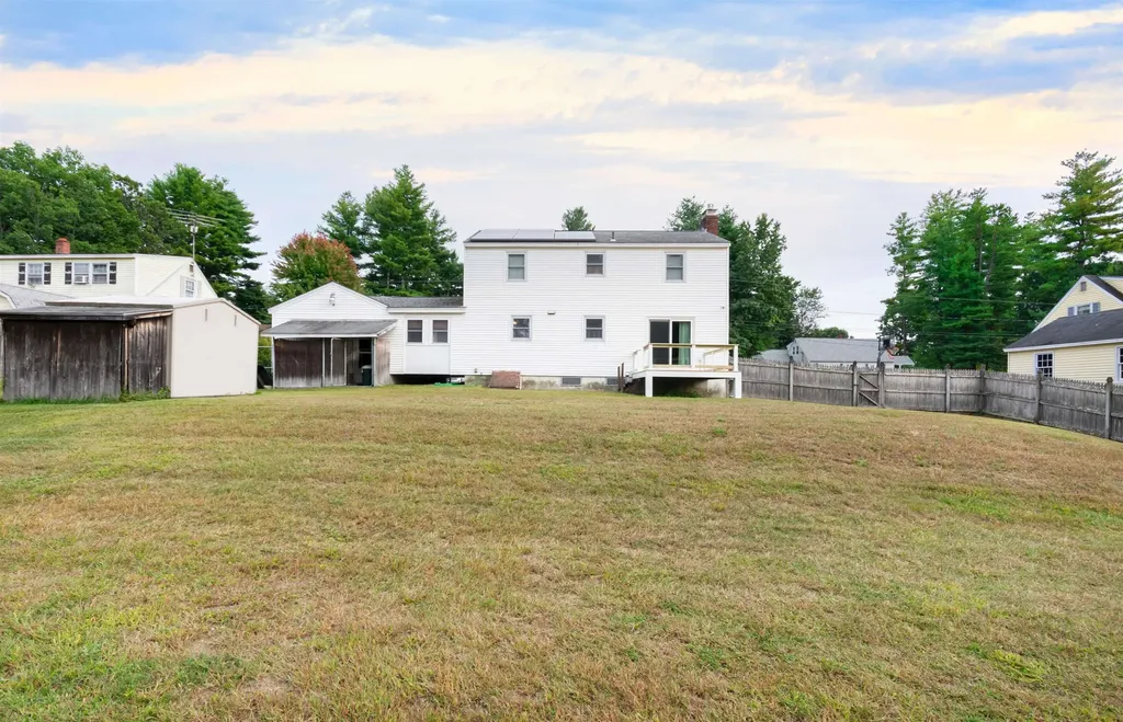 35 Winnhaven Drive Hudson NH 03051
