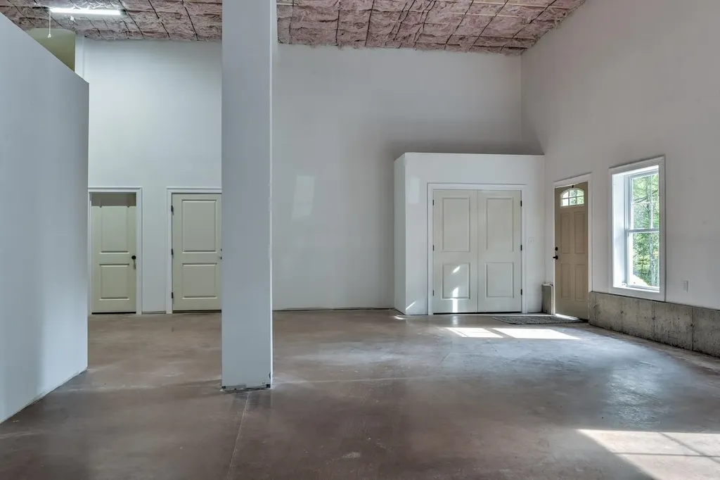 359 N. Hidden Lake Road Stoddard NH 03464