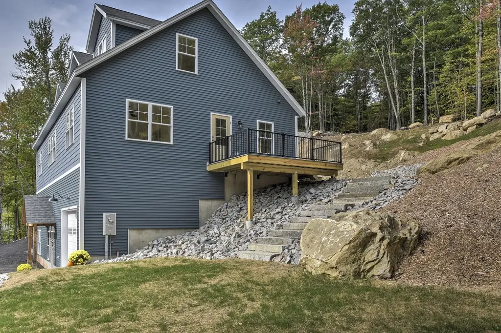 359 N. Hidden Lake Road Stoddard NH 03464