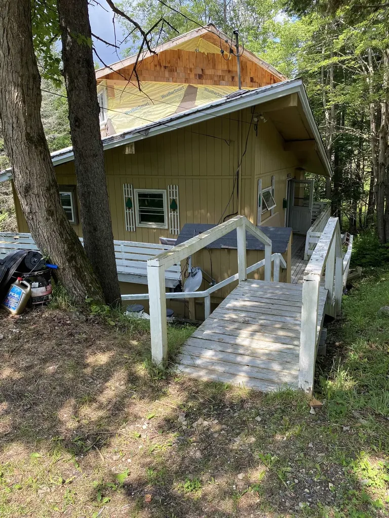 7 Sunnyside Road Dover VT 05356