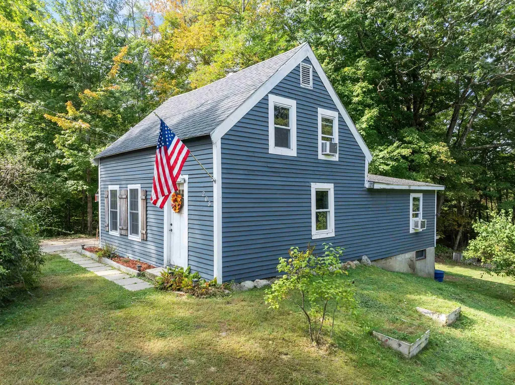 205 Middleton Road Milton NH 03851