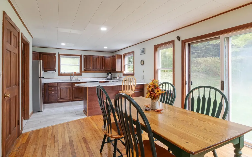 83 Old County Road Westmoreland NH 03467