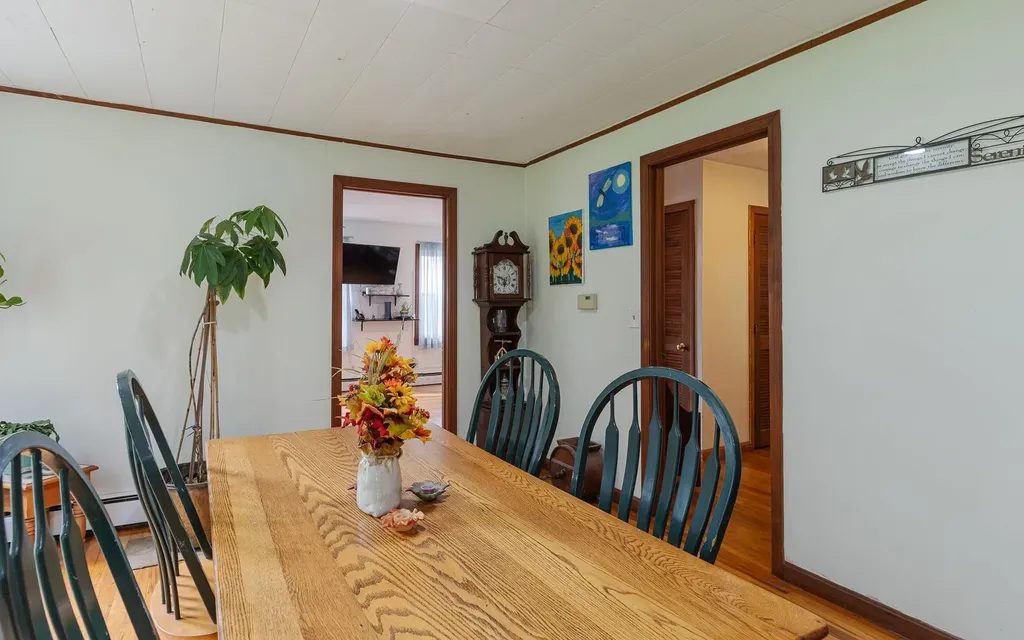 83 Old County Road Westmoreland NH 03467