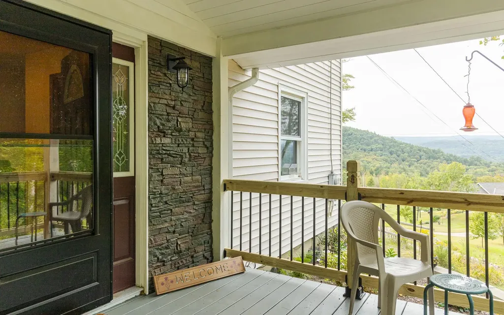 83 Old County Road Westmoreland NH 03467