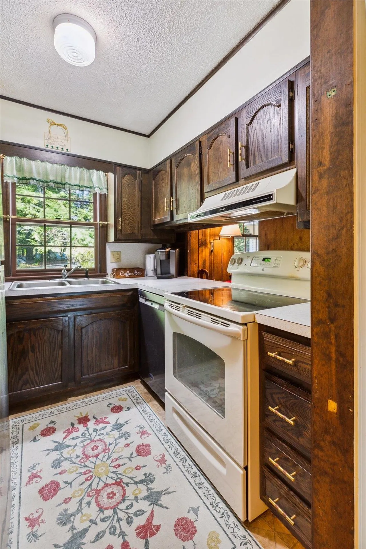 168 Hunter Farm Road Peterborough NH 03458