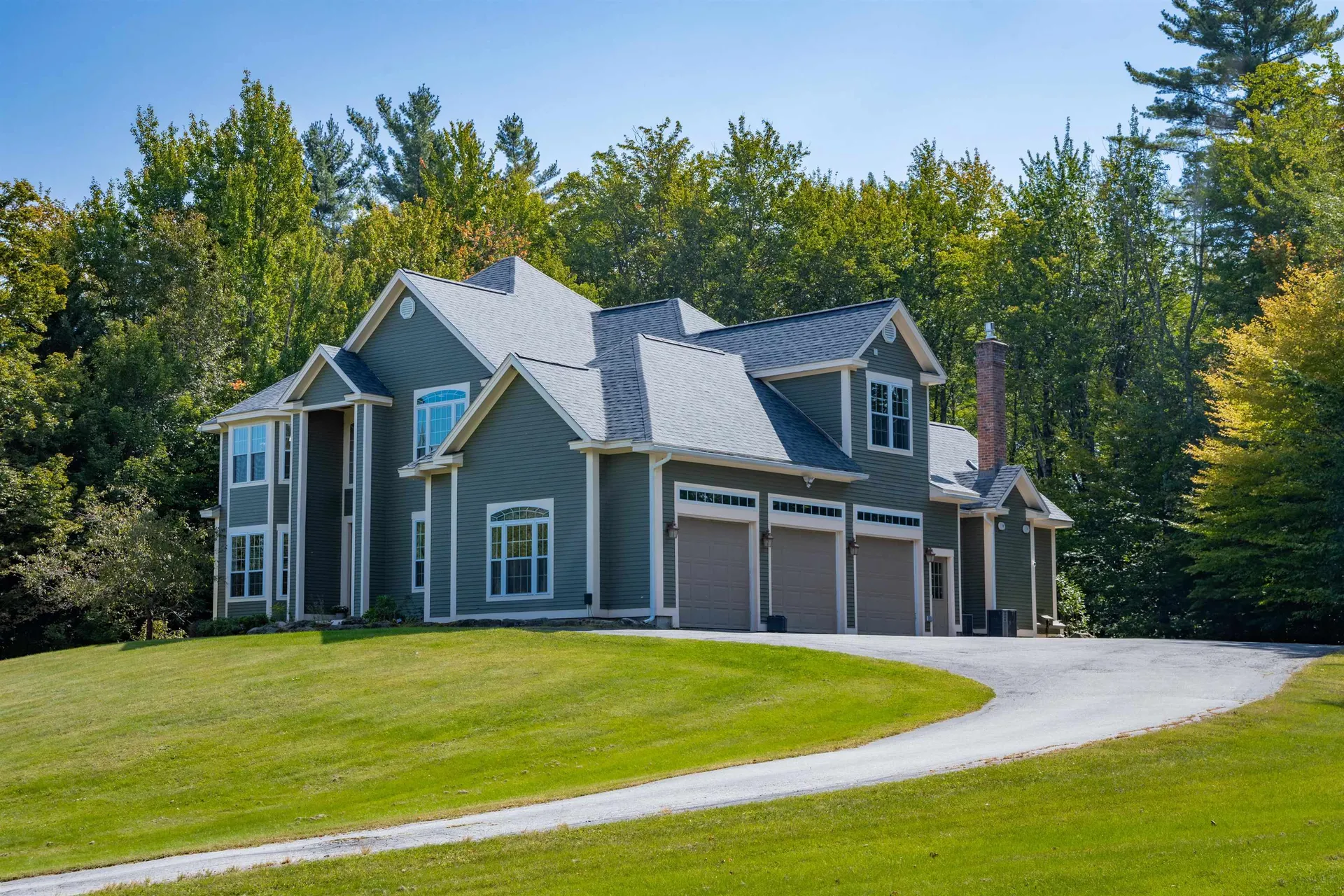 185 West Pinnacle Ridge Road Waterbury VT 05676