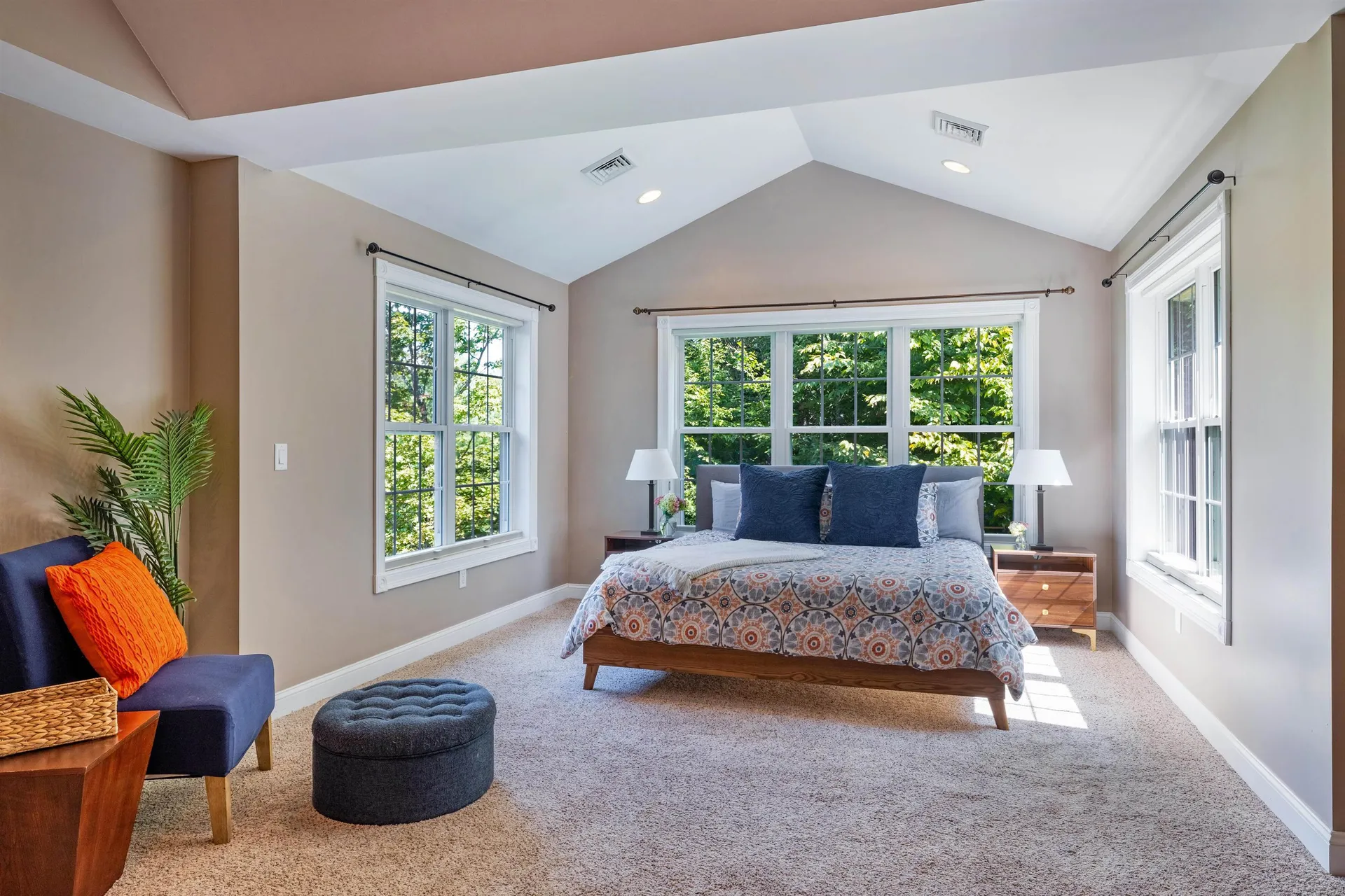 185 West Pinnacle Ridge Road Waterbury VT 05676