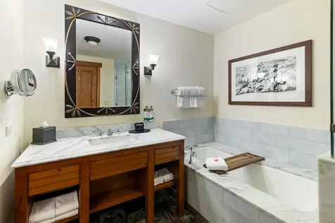 7412 Mountain Road Stowe VT 05672