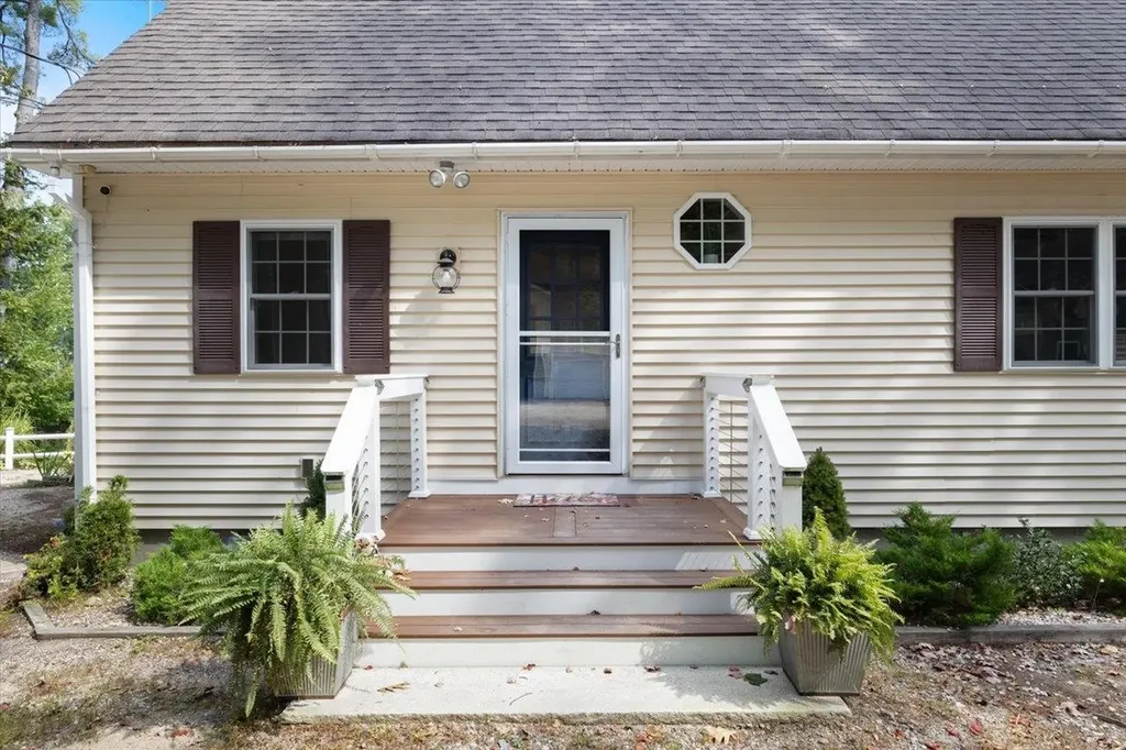 214 Fisher Road Wakefield NH 03830