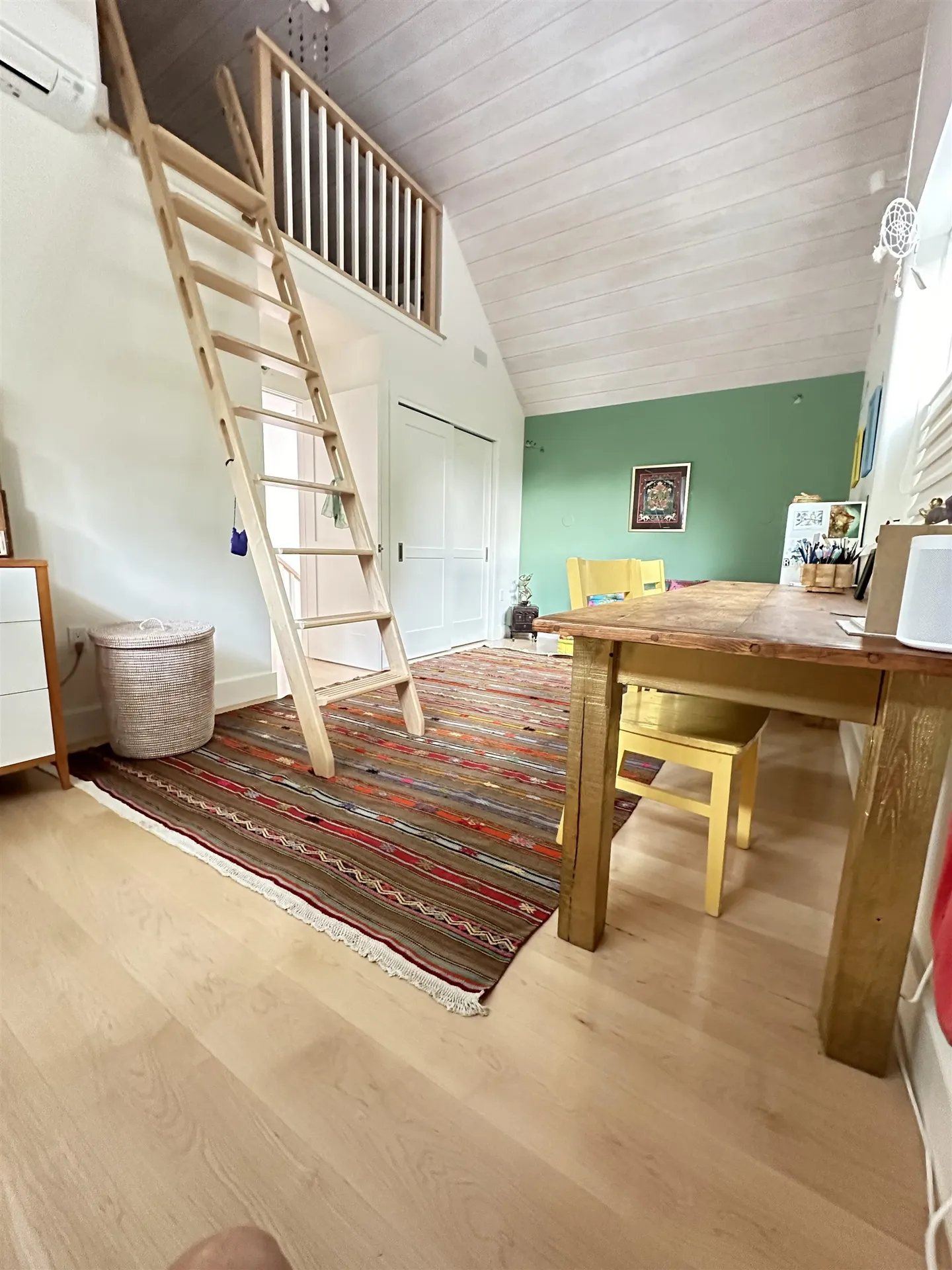 69 Charlotte Street Burlington VT 05401