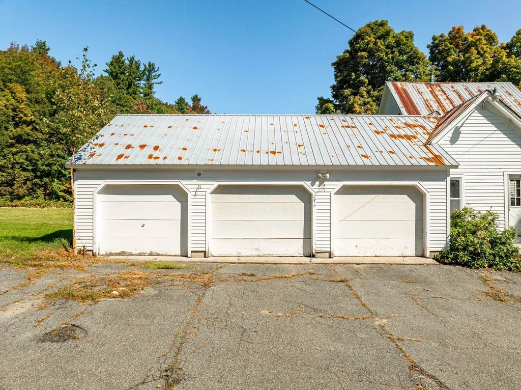 20 Newell Hill Wardsboro VT 05360