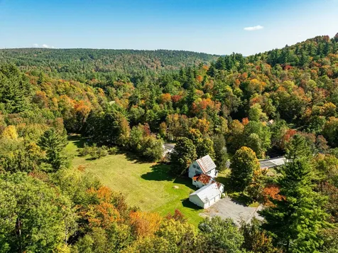 20 Newell Hill Wardsboro VT 05360