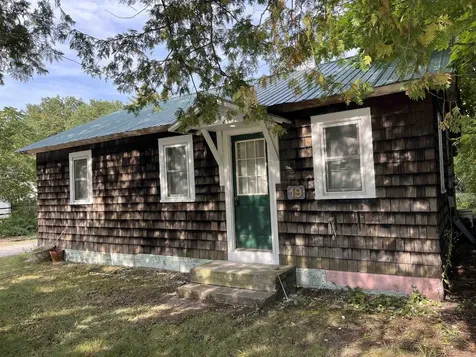 19 Garden Lane Brandon VT 05733