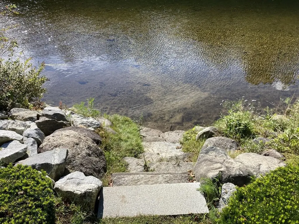 44 Mountain River Avenue Thornton NH 03285