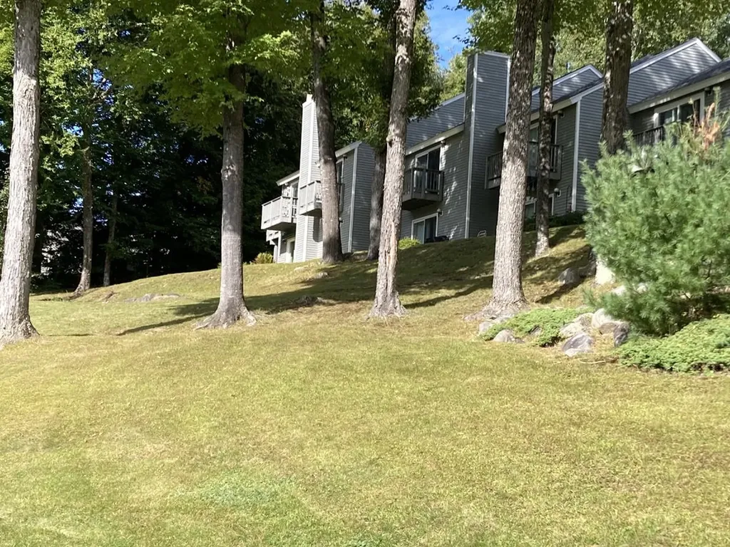 44 Mountain River Avenue Thornton NH 03285