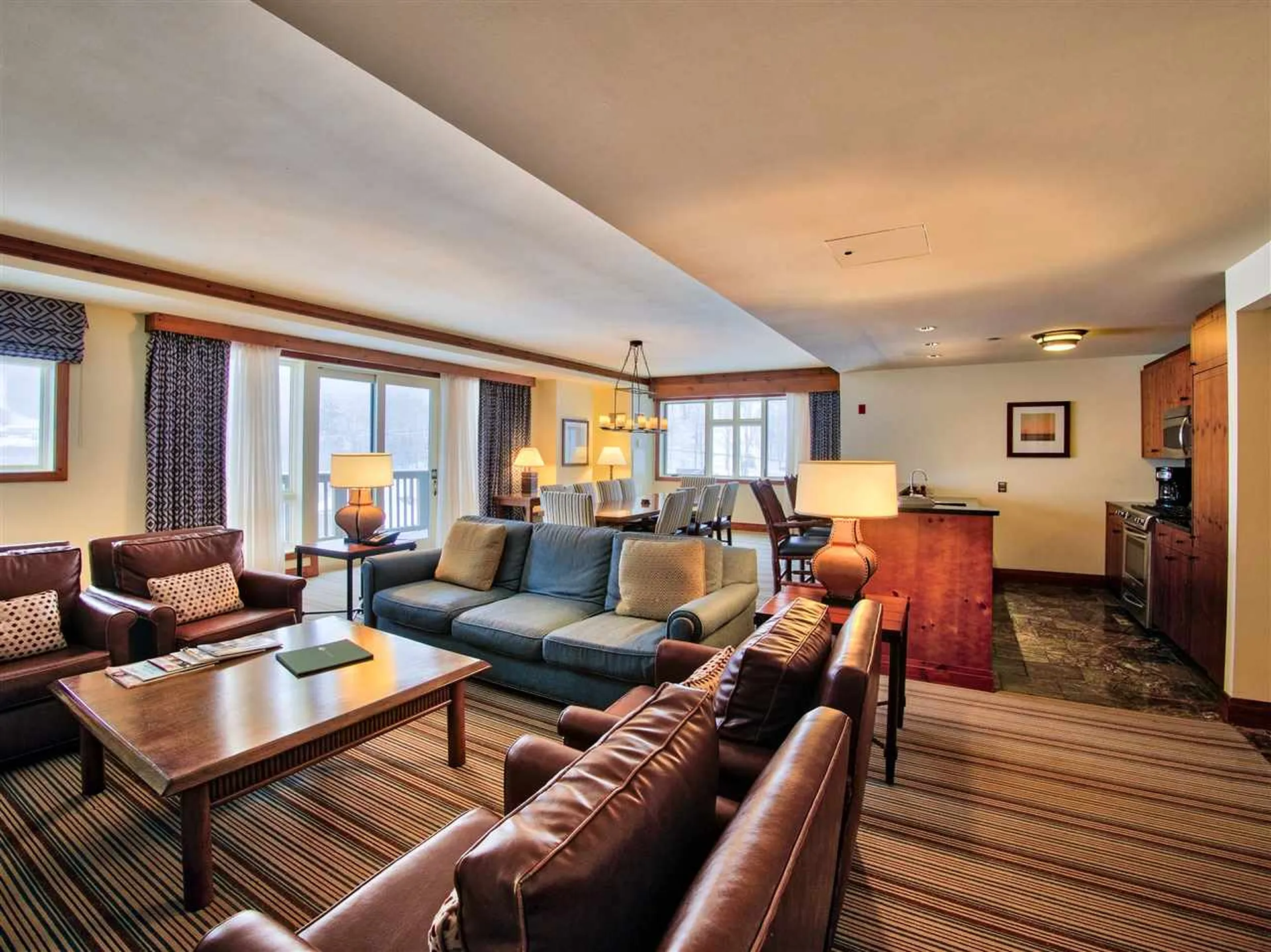 7412 Mountain Road Stowe VT 05672