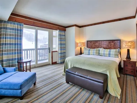 7412 Mountain Road Stowe VT 05672